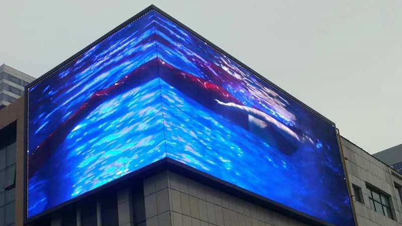 Outdoor Visual Mastery